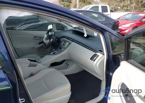 2014 Toyota Prius Two z USA, uszkodzony, nr VIN JTDKN3DUXE0392520